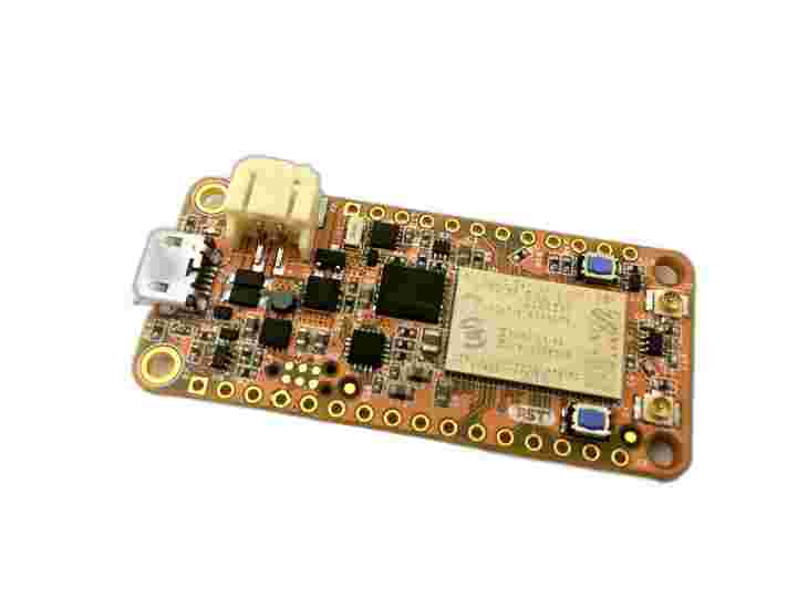 nRF9160 Feather Peach Cobbler Edition